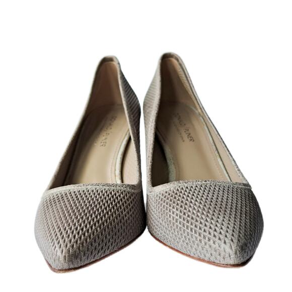 DONALD J PLINER Torin Platino Metallic Brush Off Leather Heels Women’s 8.5 Gold - Picture 2 of 10